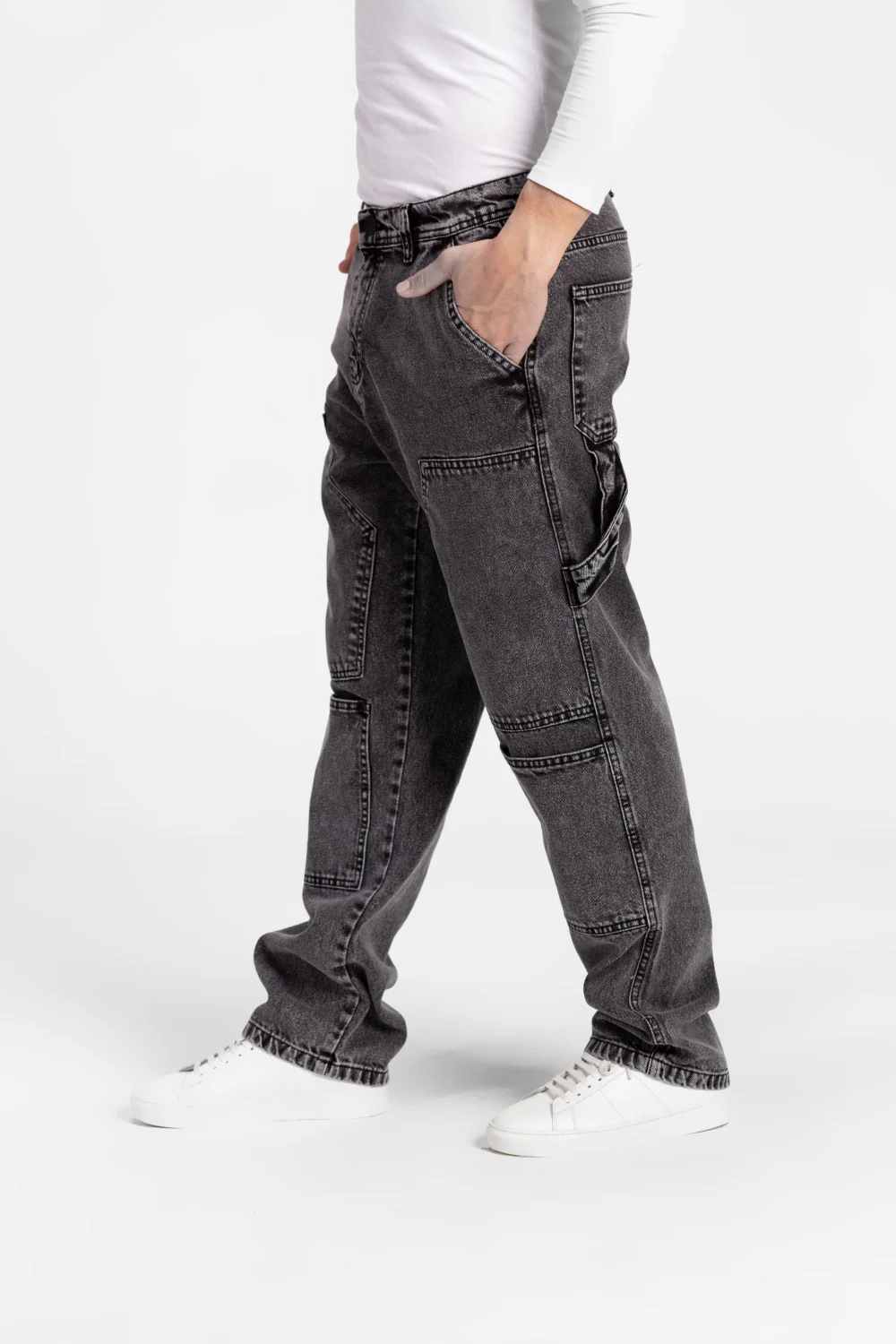 Men's Front And Back Pockets Cargo Jeans Pants In Modern Cut - Image 7
