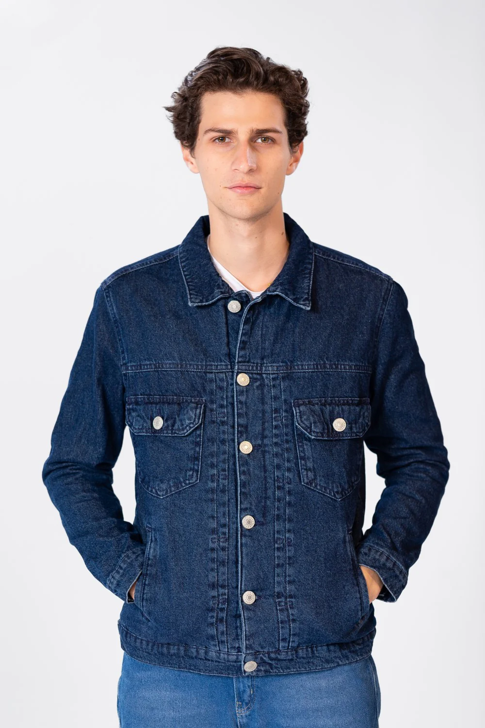 Men's Fur Padded Denim Jacket With Pockets And Buttons On The Front - Image 9