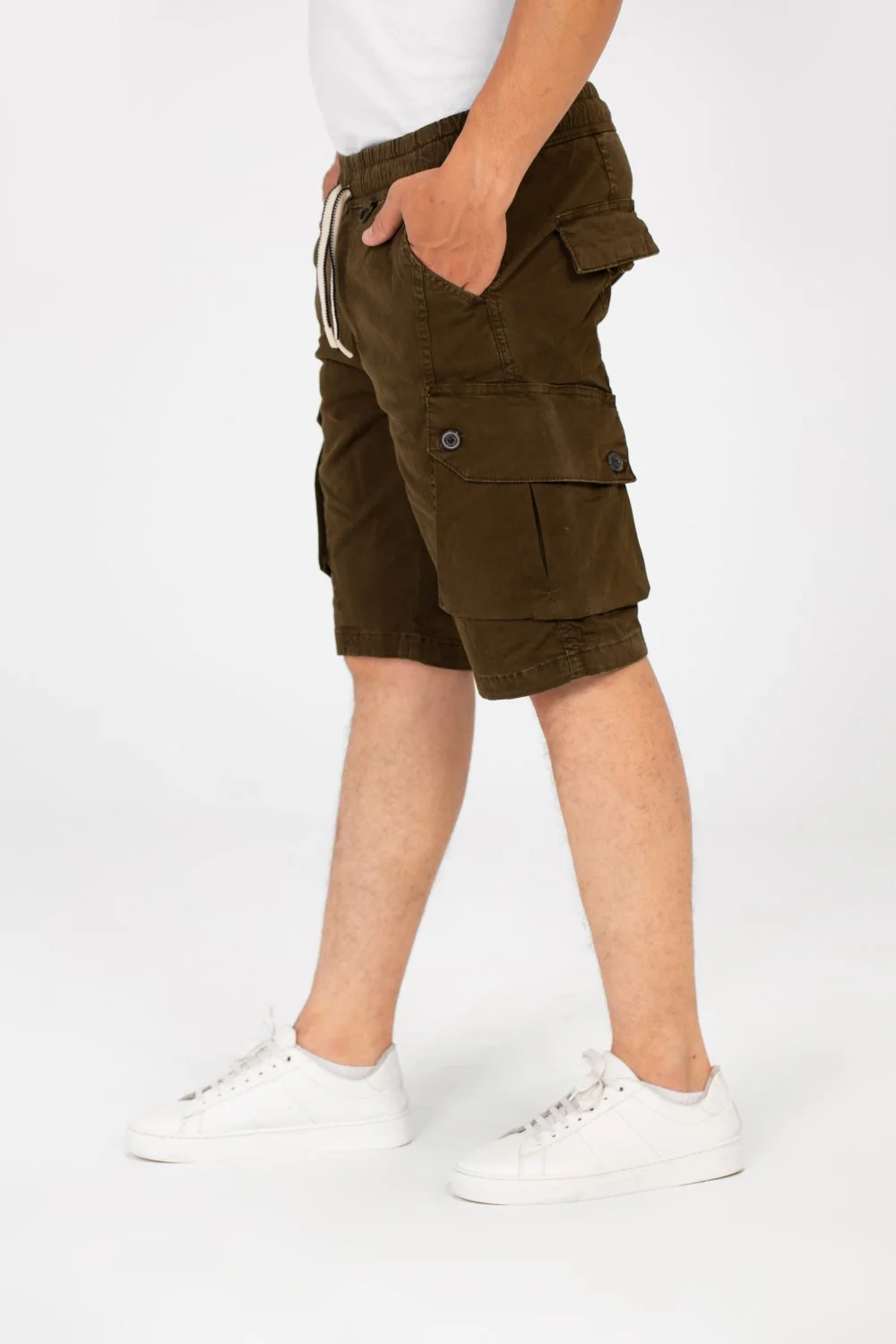 Men's Gabardine Short With Elastic Waistband And Pockets In High Quality Design - Image 16