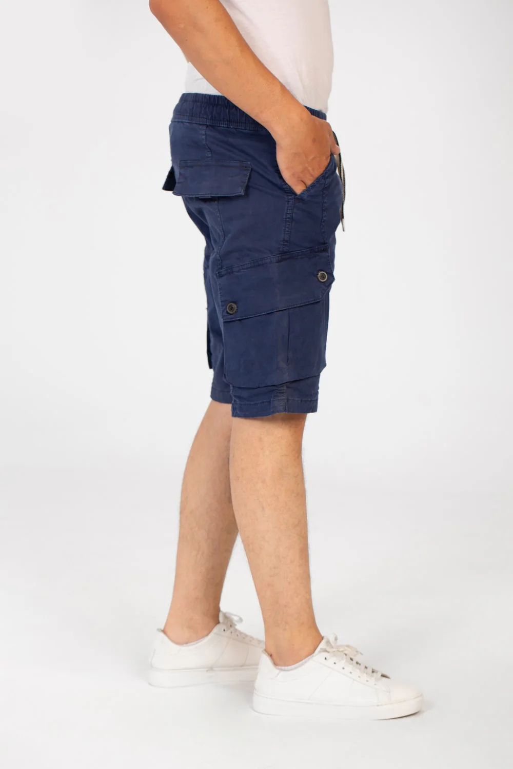 Men's Gabardine Short With Elastic Waistband And Pockets In High Quality Design - Image 7