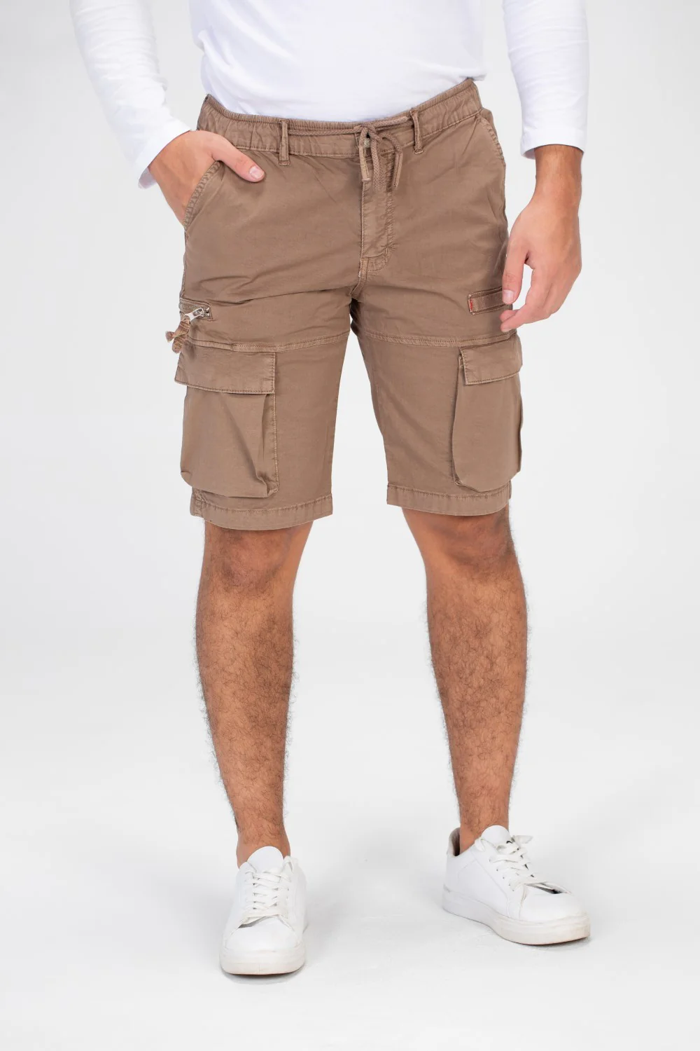 Men's Gabardine Short With Elastic Waistband Side Pockets And A Trendy Cut - Image 7