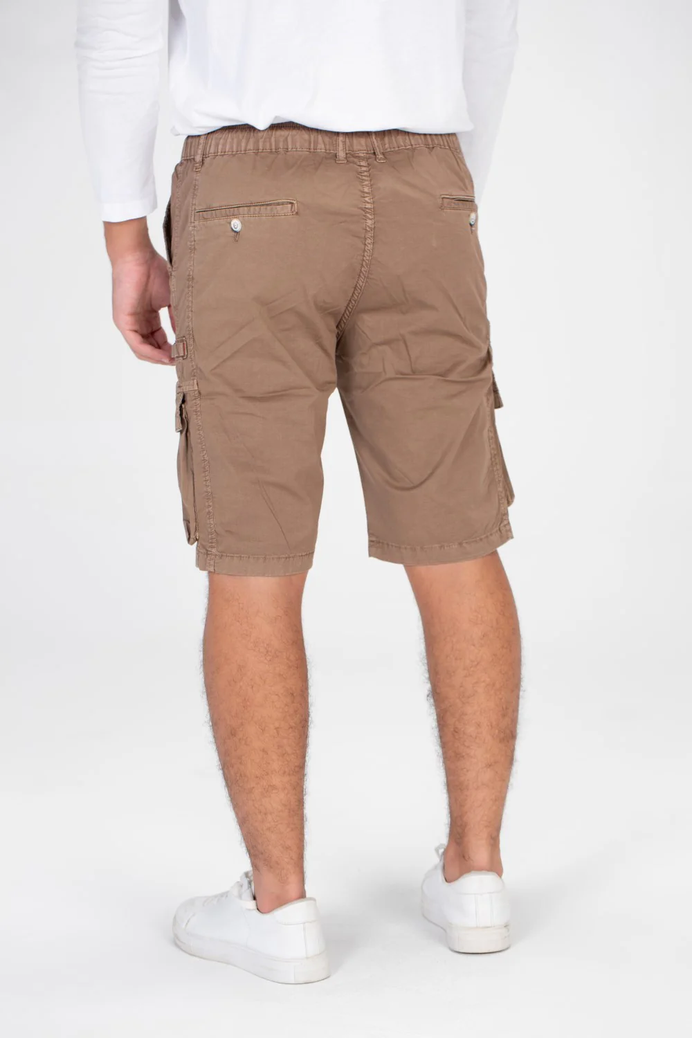 Men's Gabardine Short With Elastic Waistband Side Pockets And A Trendy Cut - Image 8