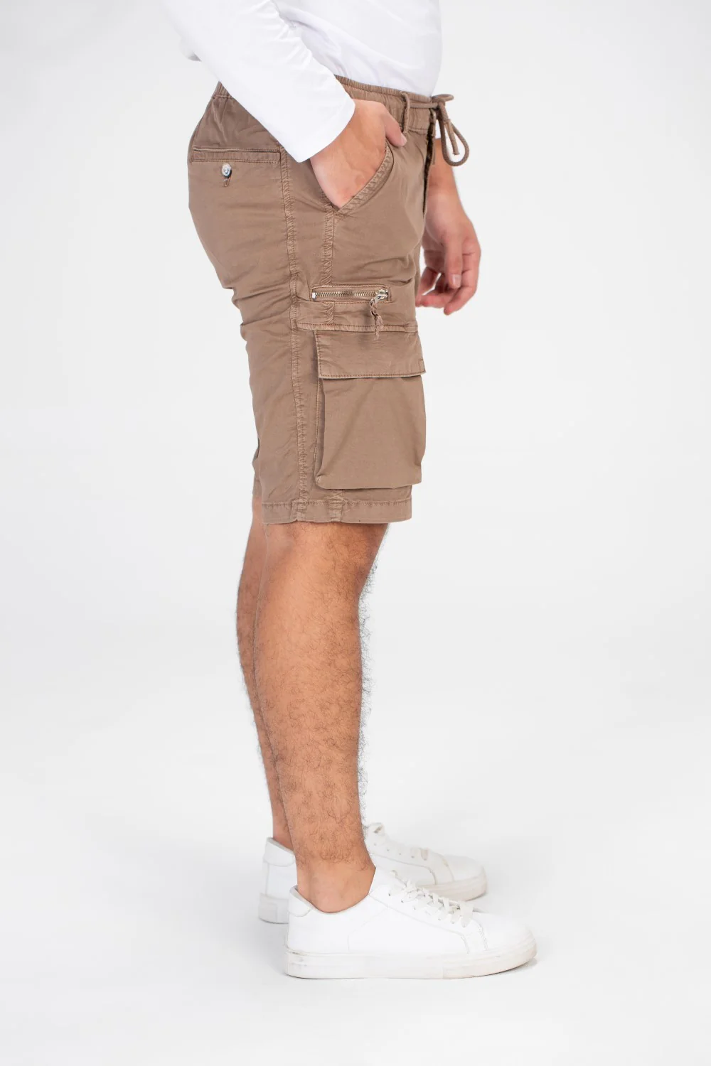 Men's Gabardine Short With Elastic Waistband Side Pockets And A Trendy Cut - Image 9