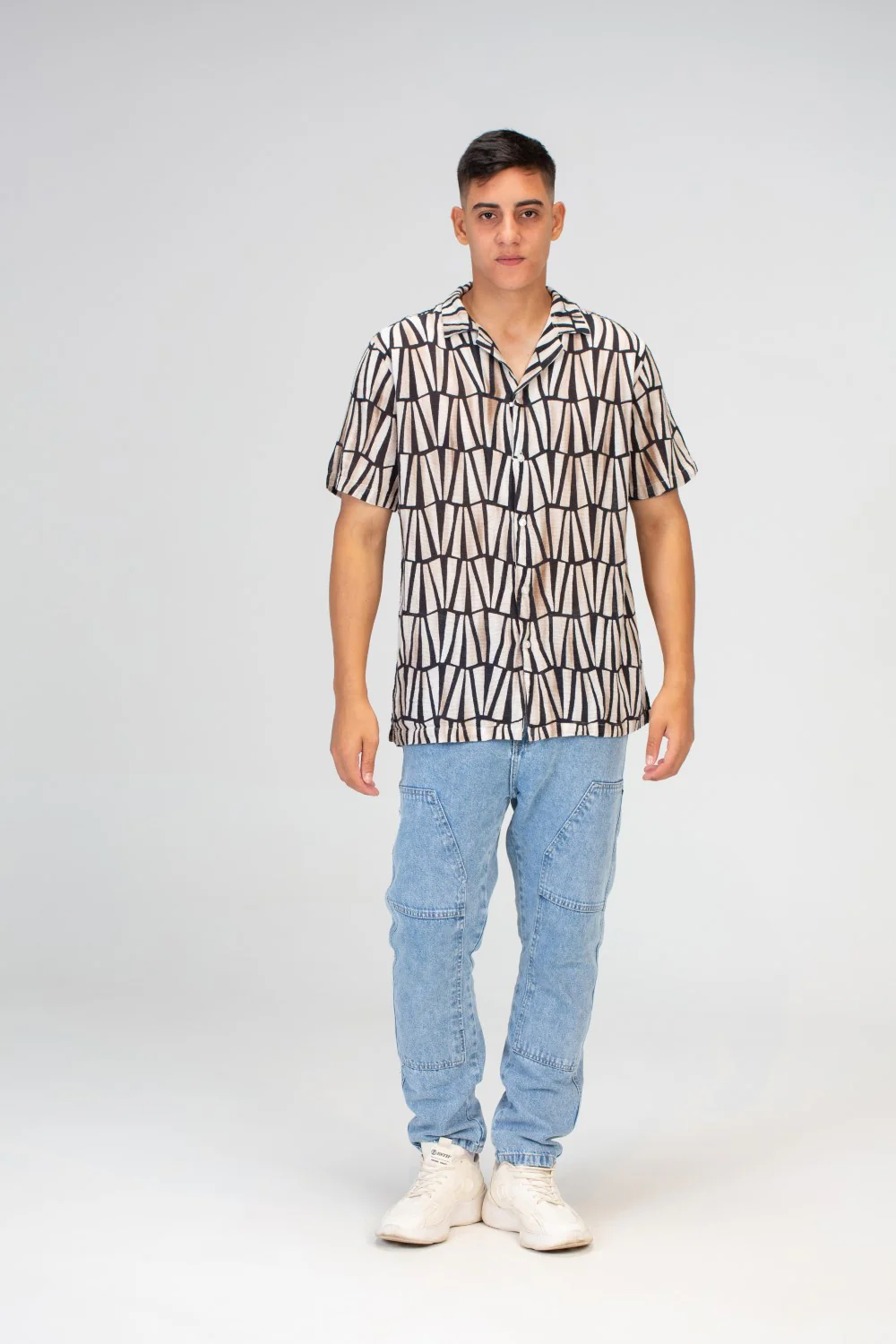 Mens Half Sleeve Jakar Slim Fit Shirt With Front Buttons In Black