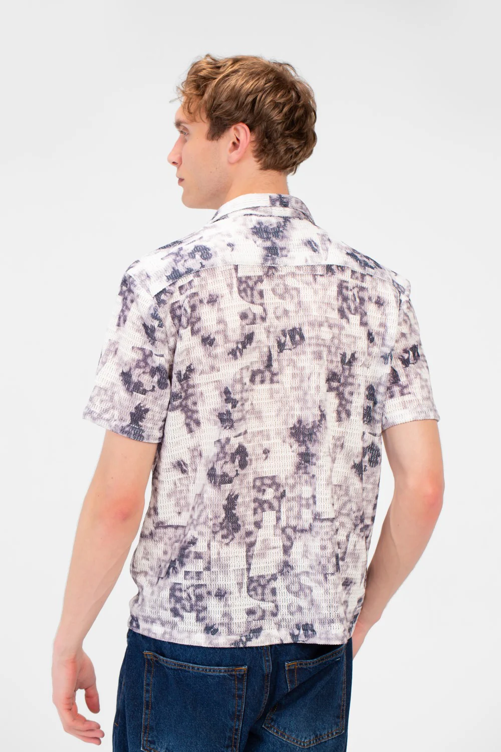 Men's Half Sleeve Slim Fit Jakar Shirt In Distinctive Summer Colors - Image 2