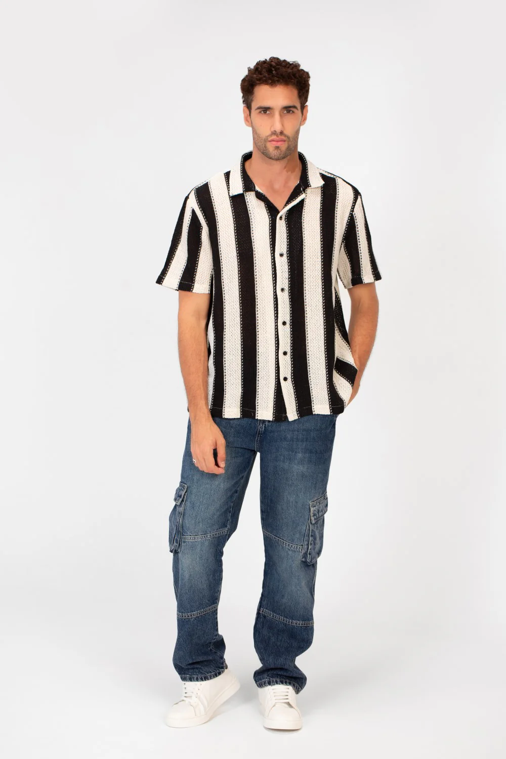 Men's Half Sleeve Striped Slim Fit Mesh Shirt With Collar And Full Buttons - Image 4
