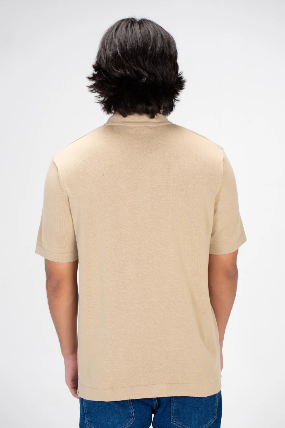 Men's Half Sleeved Plain Shirt With Front Buttons And Comfortable Material - Image 2