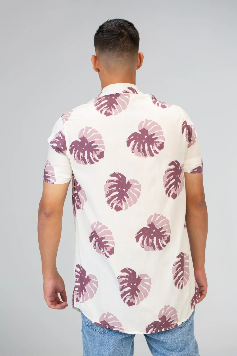 Mens Half Sleeved Slim Fit Shirt In Viscose Cotton - Image 5