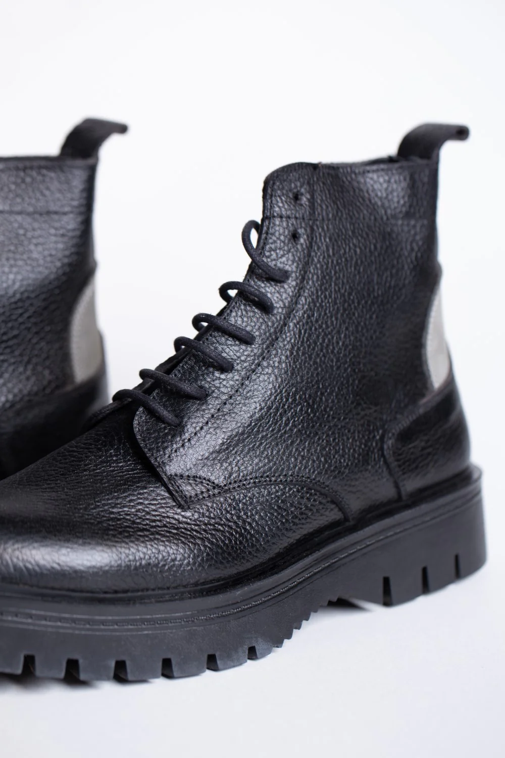 Men's High Top Leather Half Boot Shoes - Image 4