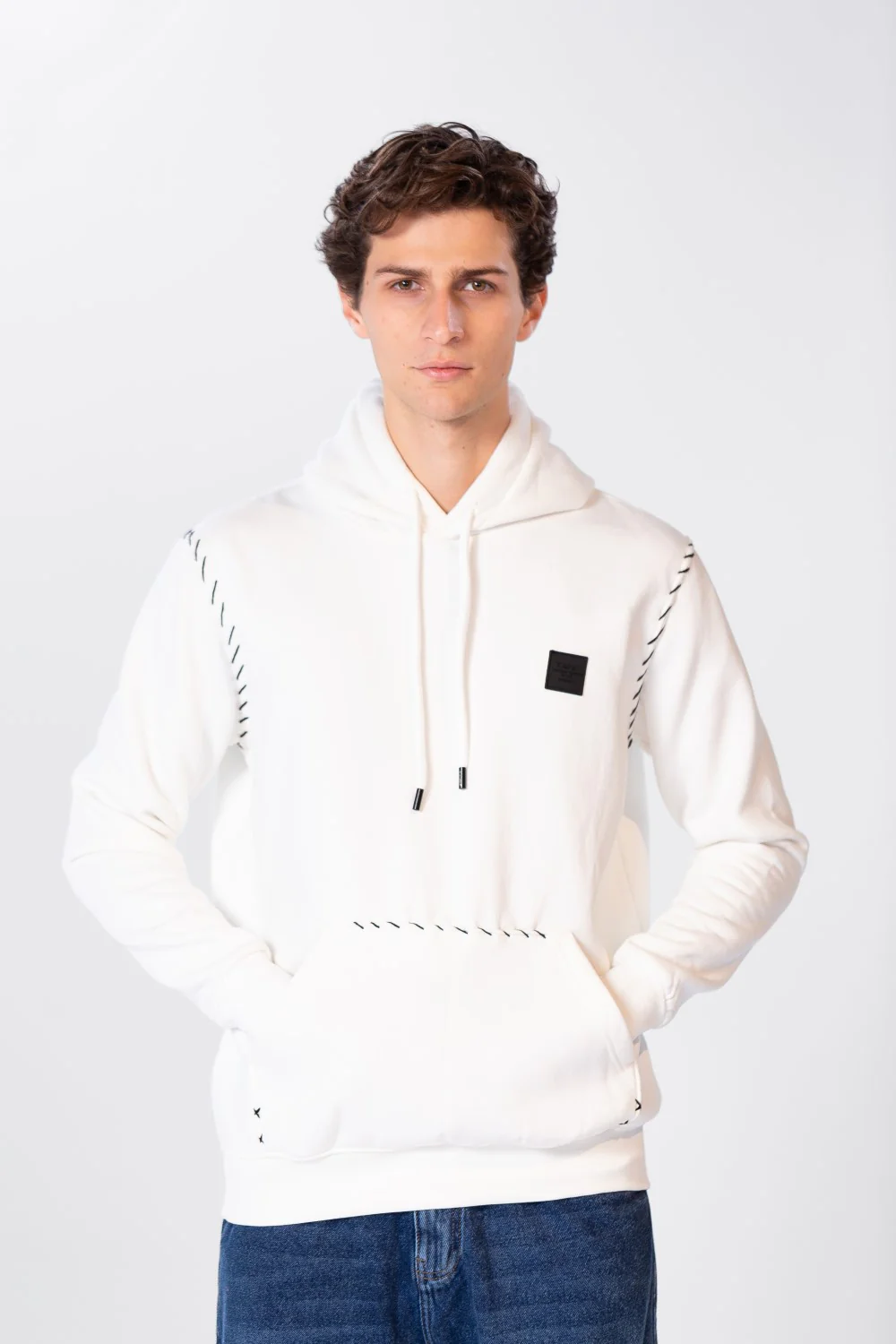Men's Hoodie-Cut Sweatshirt With Tomato Badge On The Front - Image 7