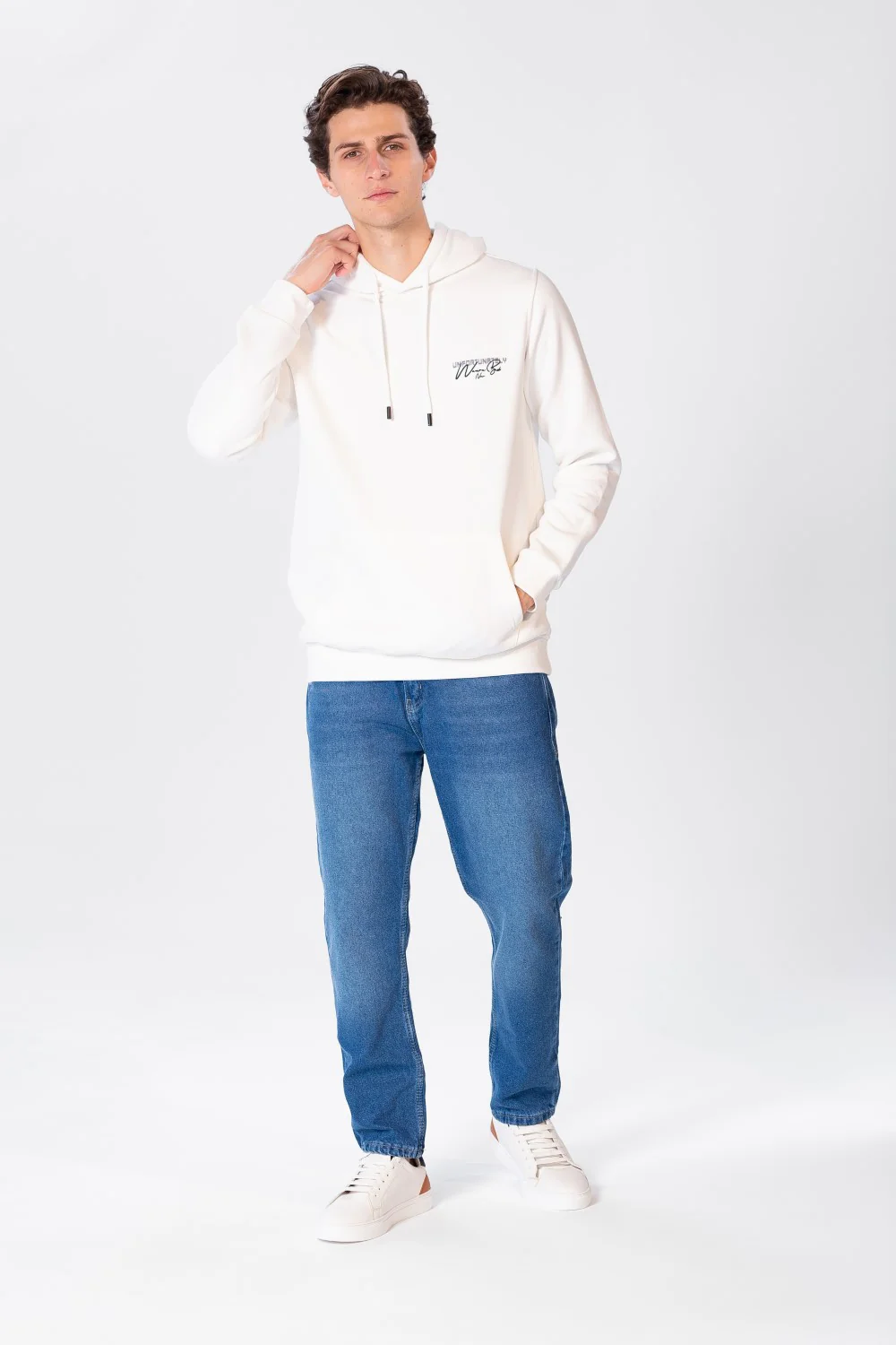 Men's Hoodie Sweatshirt With Kangaroo Pocket And Comfortable Fit - Image 9