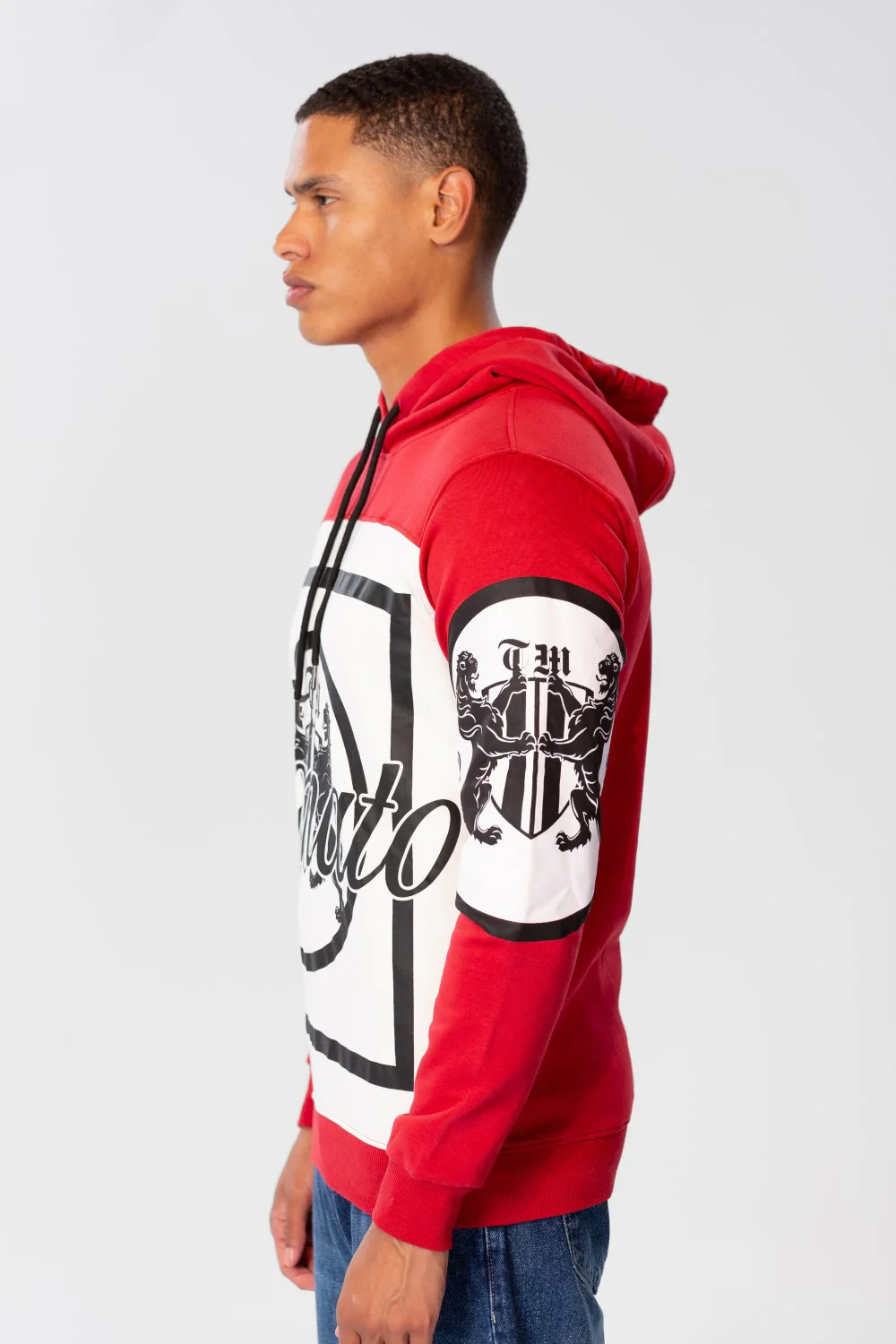 Men's Hoodie With Front And Shoulder Print And Long Sleeves - Image 11