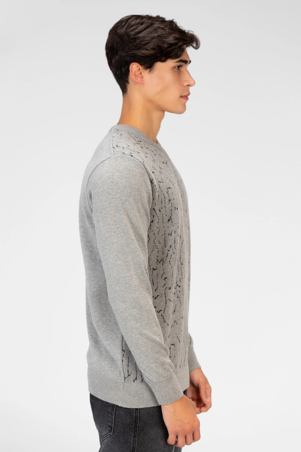 Men's Jakar Pullover With Crew Neck And Long Sleeves - Image 7