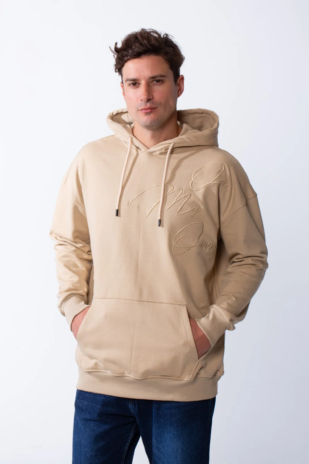 Men's Kangaroo Pockets Long Sleeves With Warp-Around Puff Text Print Comfy Regular Fit Hood Melton Sweatshirt