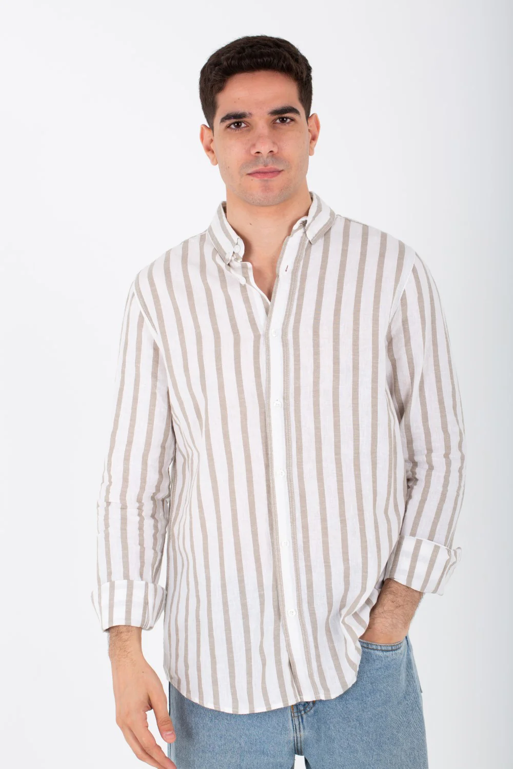Mens Long Sleeved Striped Shirt In Comfortable Linen Material - Image 12