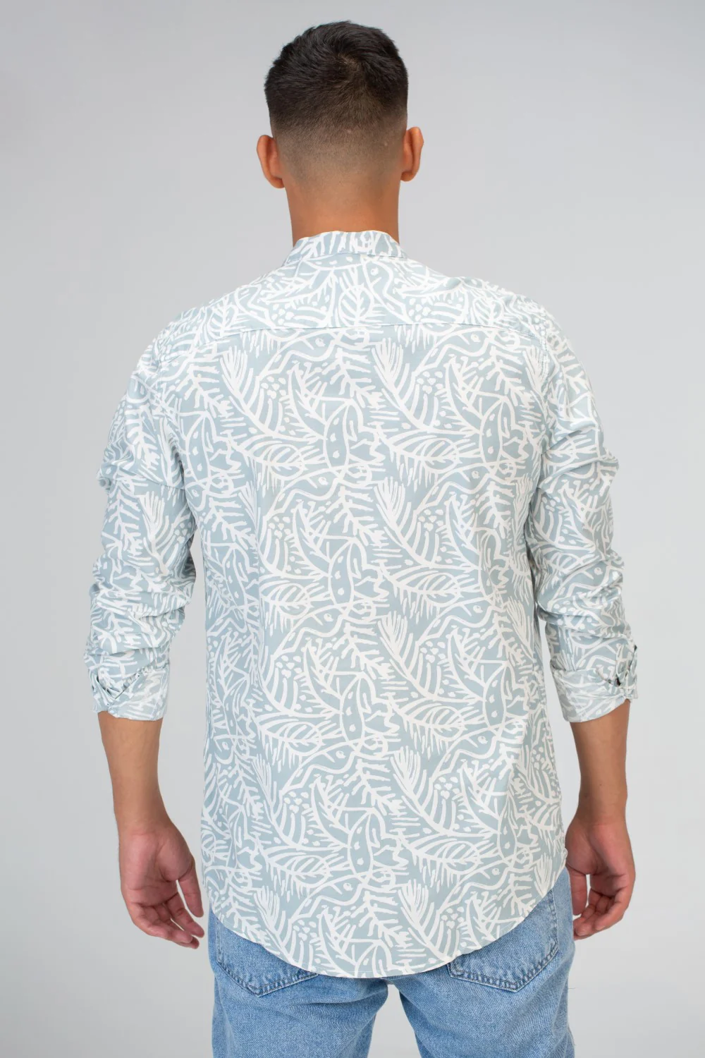 Mens Long Sleeves Shirt With Collar And Poplin Material - Image 5