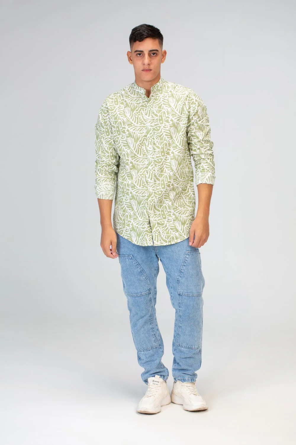 Mens Long Sleeves Shirt With Collar And Poplin Material - Image 7