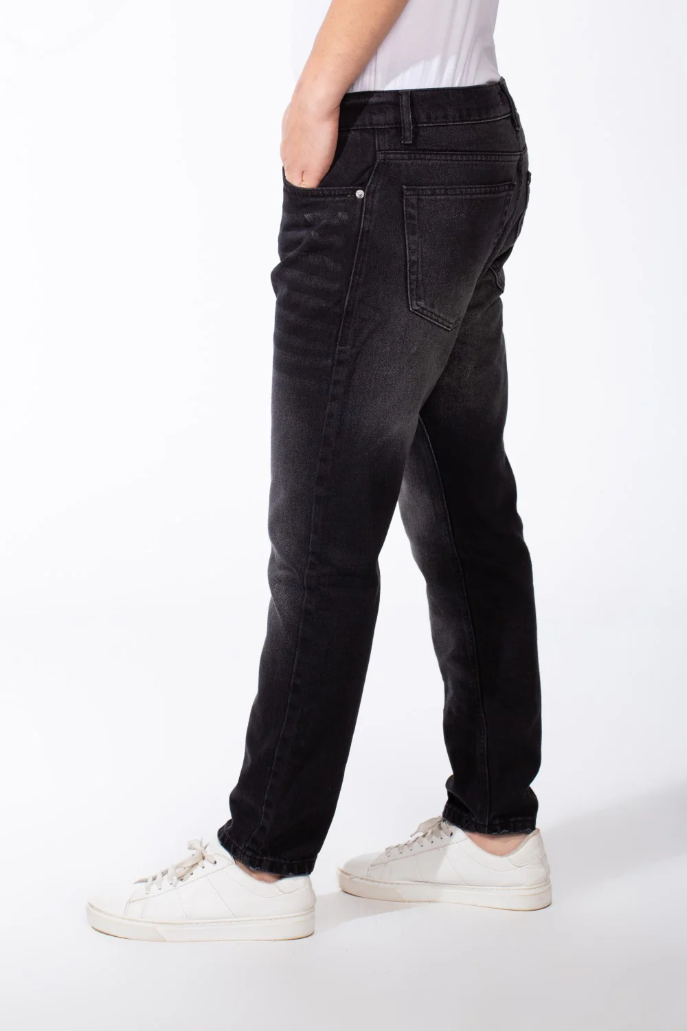 Men's Medium Wash Denim Jeans Five Pockets Practical Boyfriend Pants - Image 15