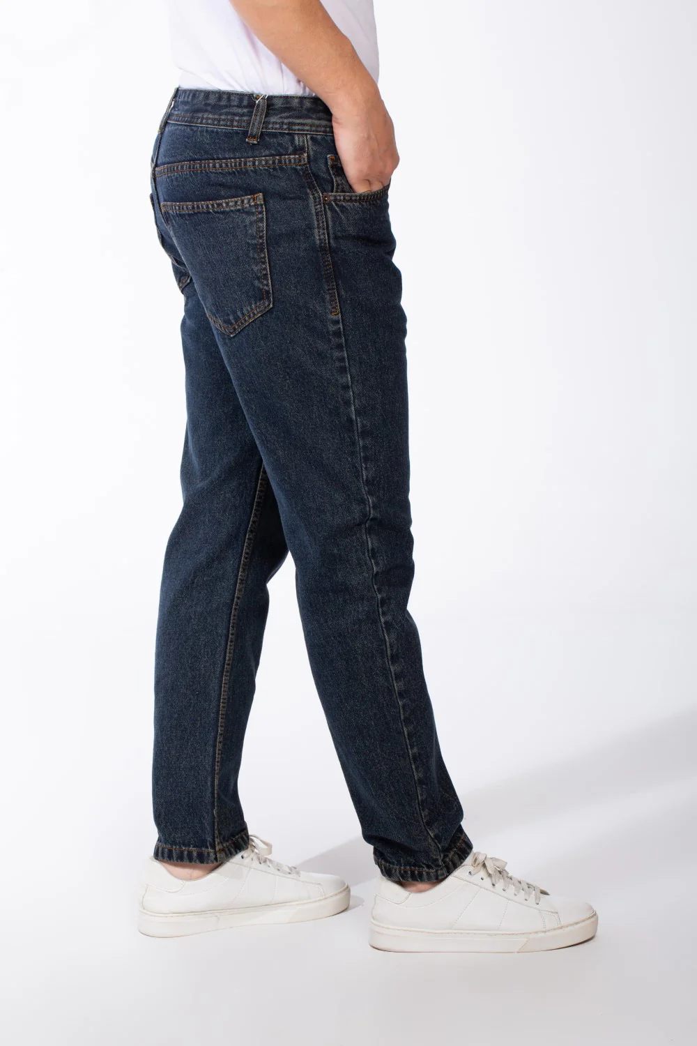 Men's Mid-Wash Tapered Jeans Tailored Look Five Pocket Design Boyfriend Versatile Denims Pants - Image 11