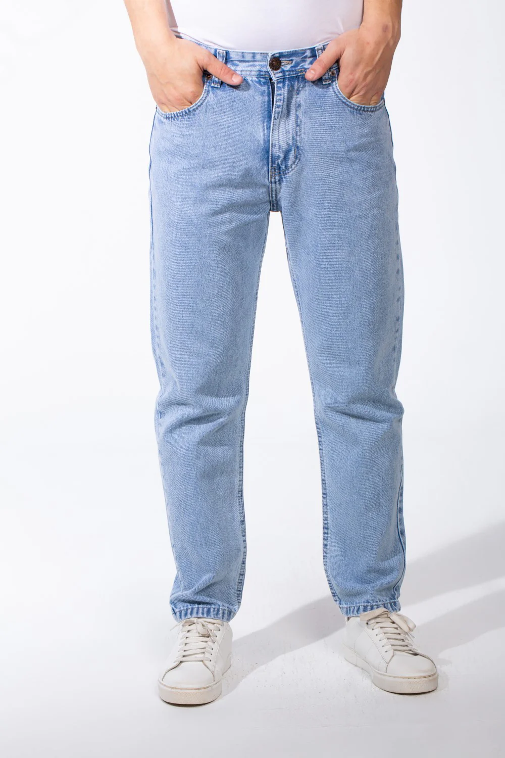 Men's Mid-Wash Tapered Jeans Tailored Look Five Pocket Design Boyfriend Versatile Denims Pants - Image 13