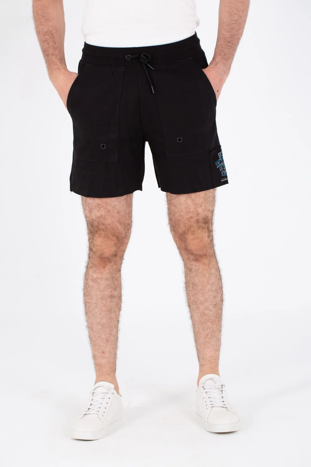 Mens Milton Shorts With Side Print And Front Pockets - Image 4