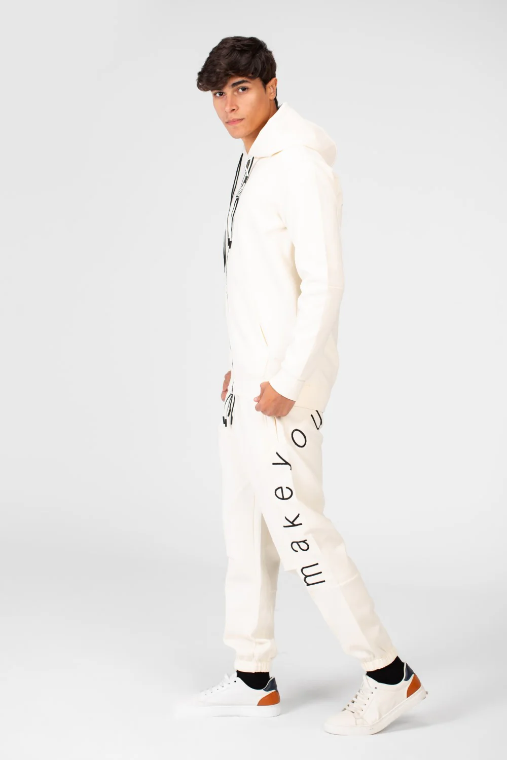 Men's Milton Training Suit Zippered - Image 11