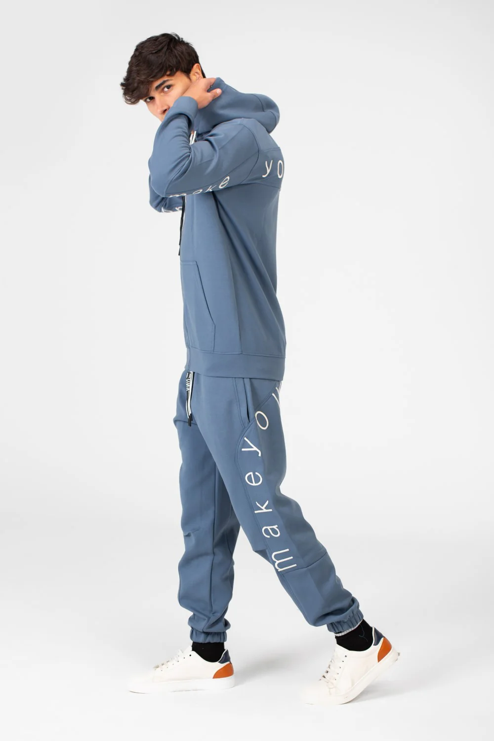 Men's Milton Training Suit Zippered - Image 19