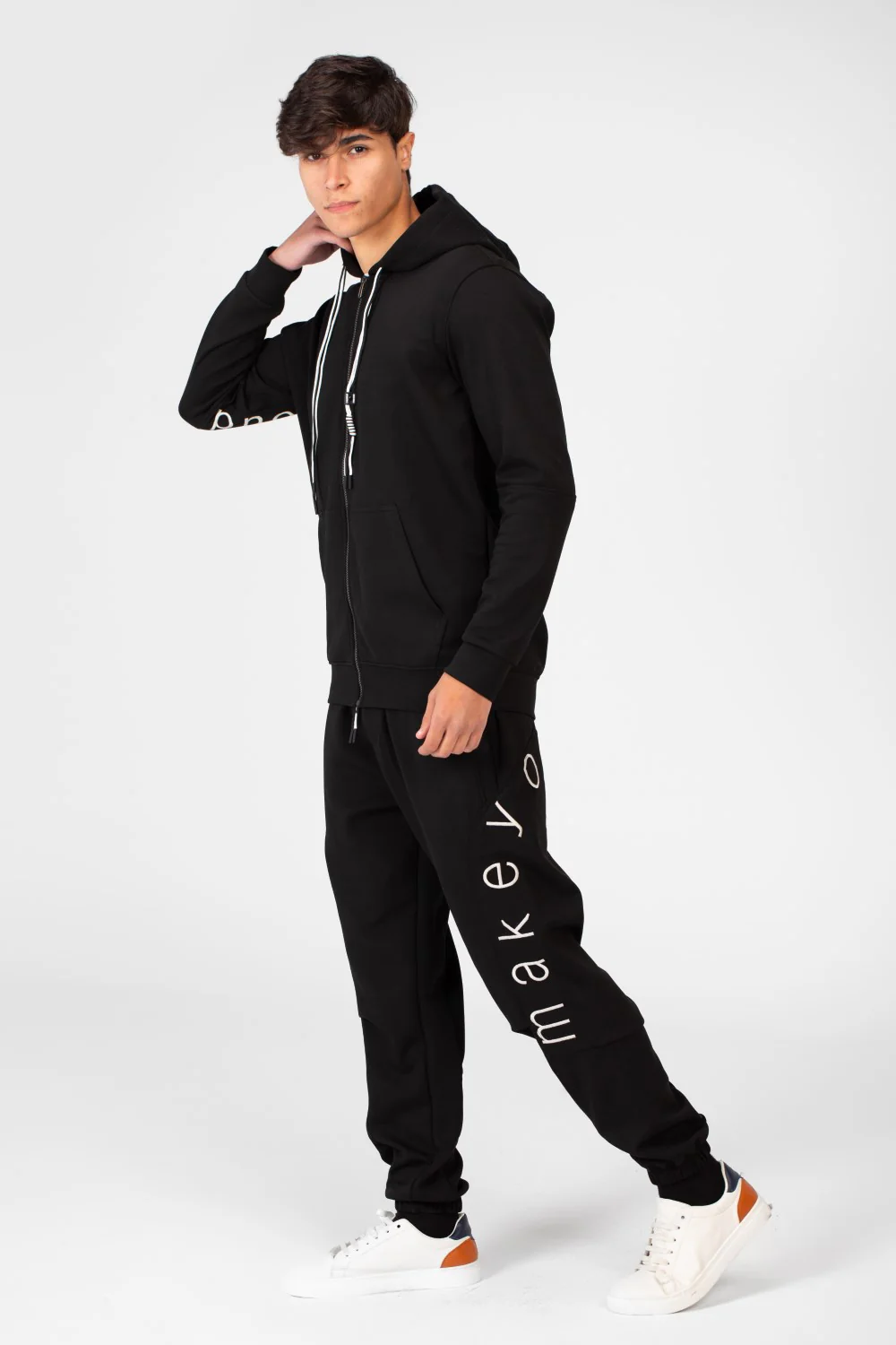 Men's Milton Training Suit Zippered - Image 7