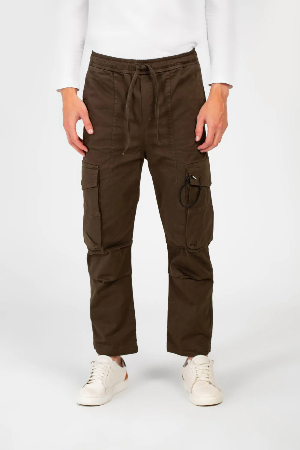 Men's Modern Gabardine Shewal Pants With A Drawstring Waist And Basic Details - Image 17