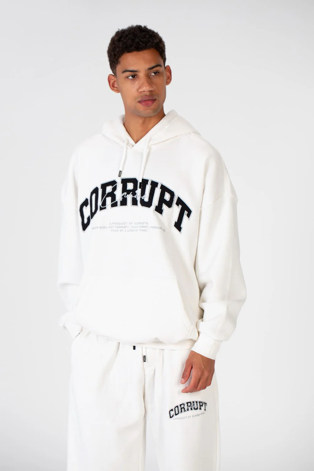 Men's Over Size Hood Sweatshirt With Front Print In Melton Material - Image 4