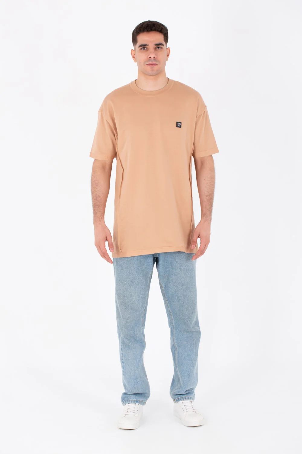 Mens Oversize Basic Plain T-shirt With A Round Neck And A Tomato Patch On The Front - Image 13