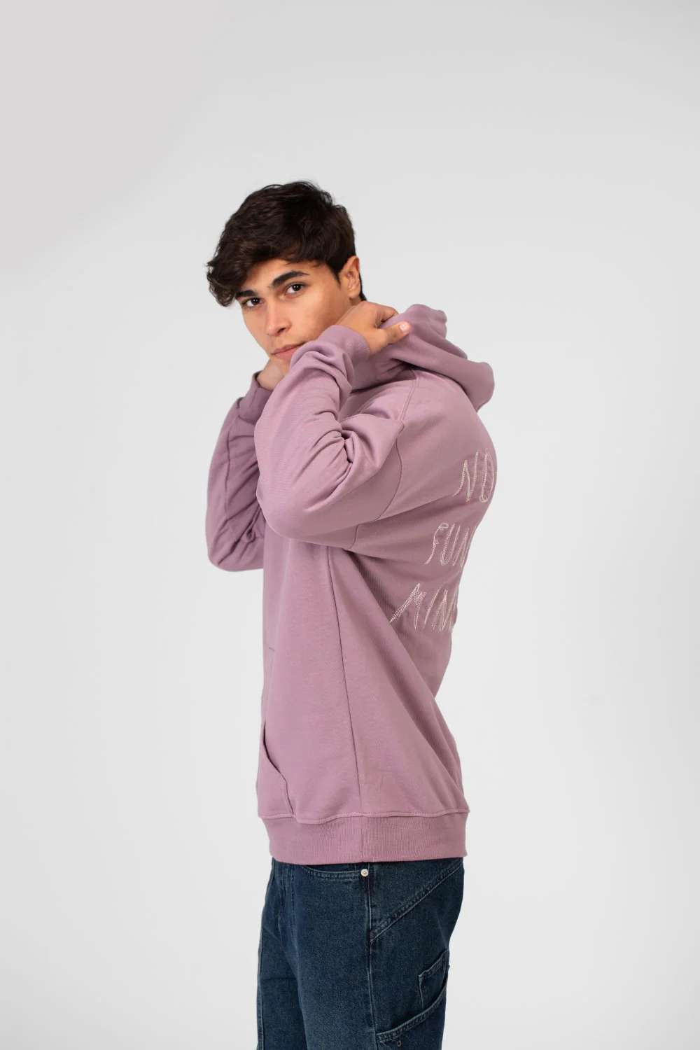 Men's Oversize Hoodie With Text Print On The Front And Back - Image 7
