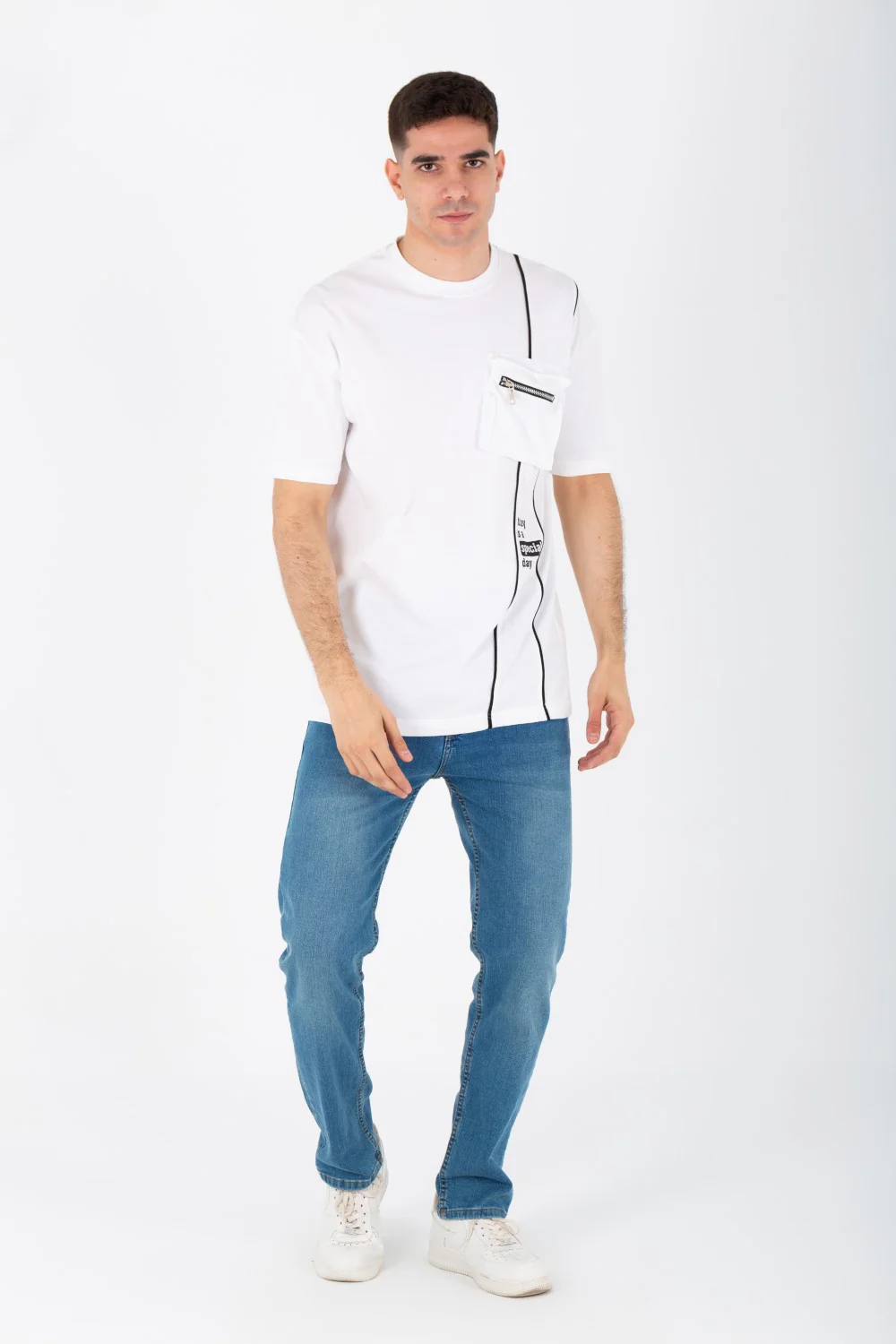 Men's Oversize Round Neck T-shirt With Front Print And Modern Fit - Image 6