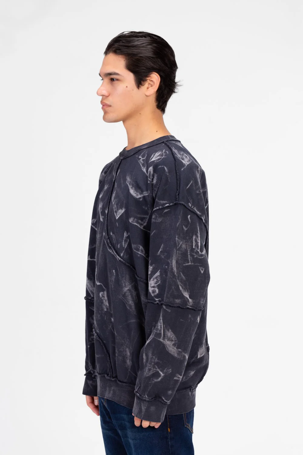 Men's Oversized Printed Crew Neck Sweatshirt - Image 11
