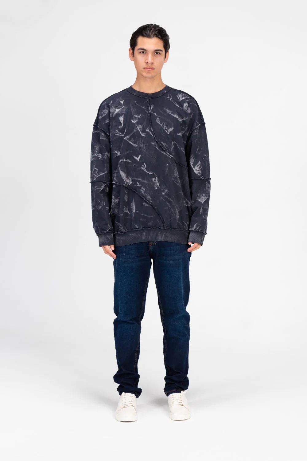 Men's Oversized Printed Crew Neck Sweatshirt - Image 12