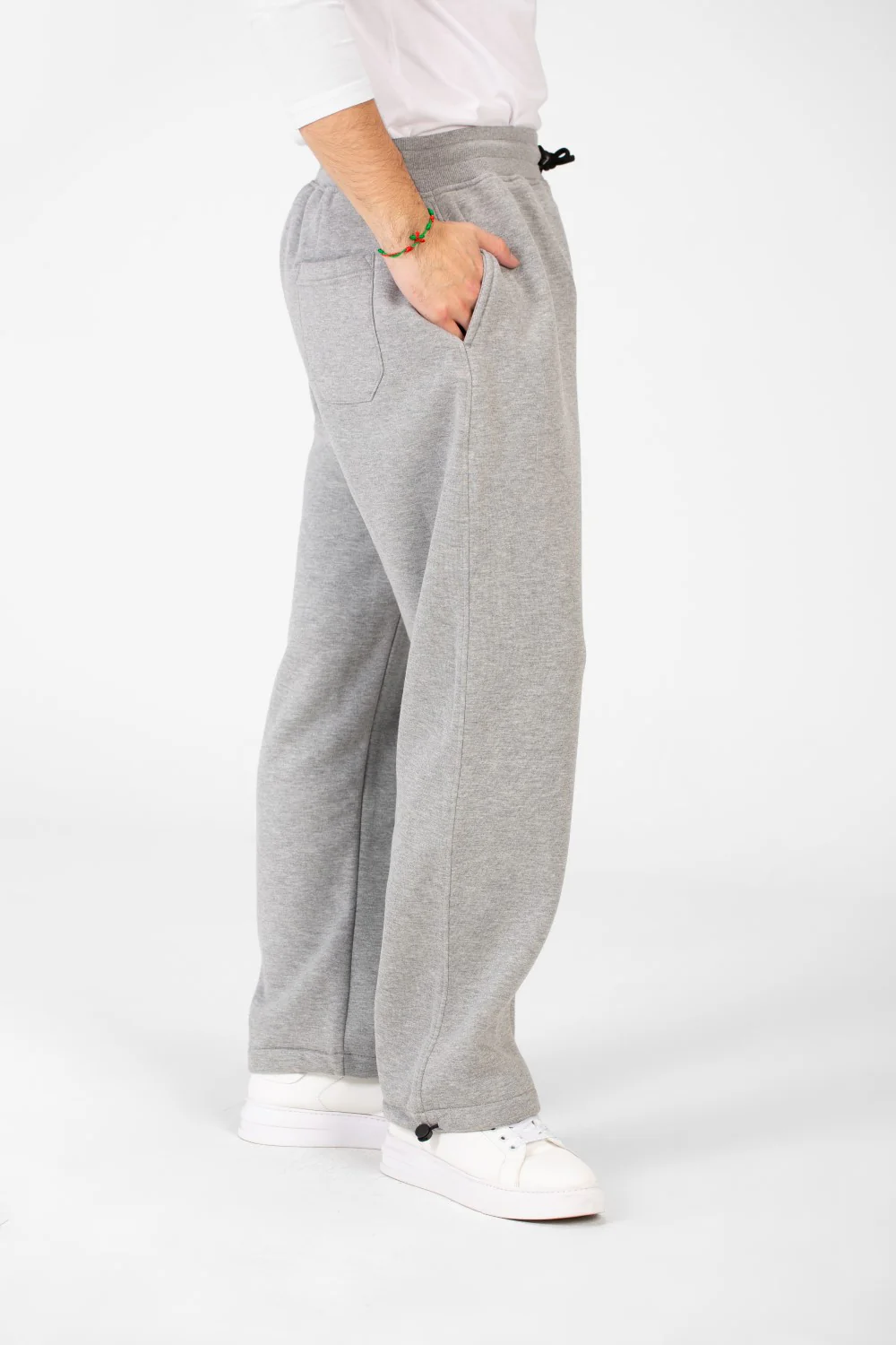 Men's Oversized Sweatpants With Drawstring Waist And Pockets - Image 7