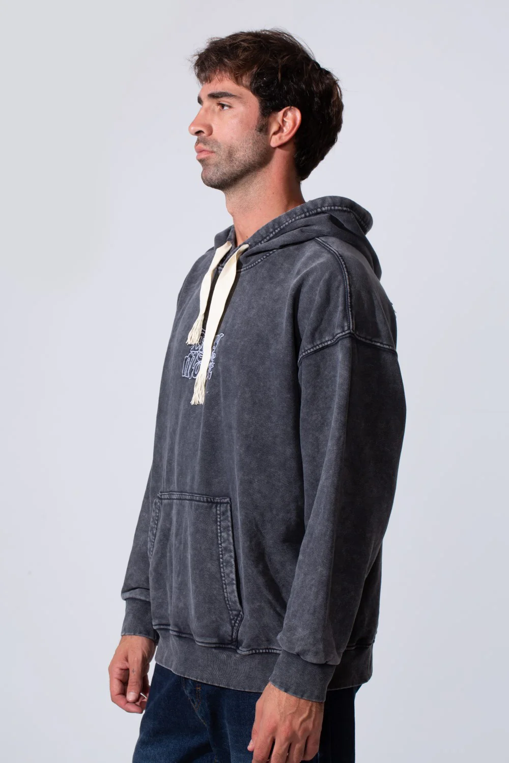 Men's Oversized Tomato Store Washed Hood Sweatshirt With Front Kangaroo Pocket And Back Text Print - Image 4