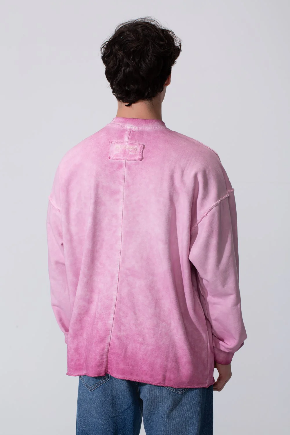 Men's Oversized Washed Sweatshirt With A Round Neck And Long Sleeves - Image 2