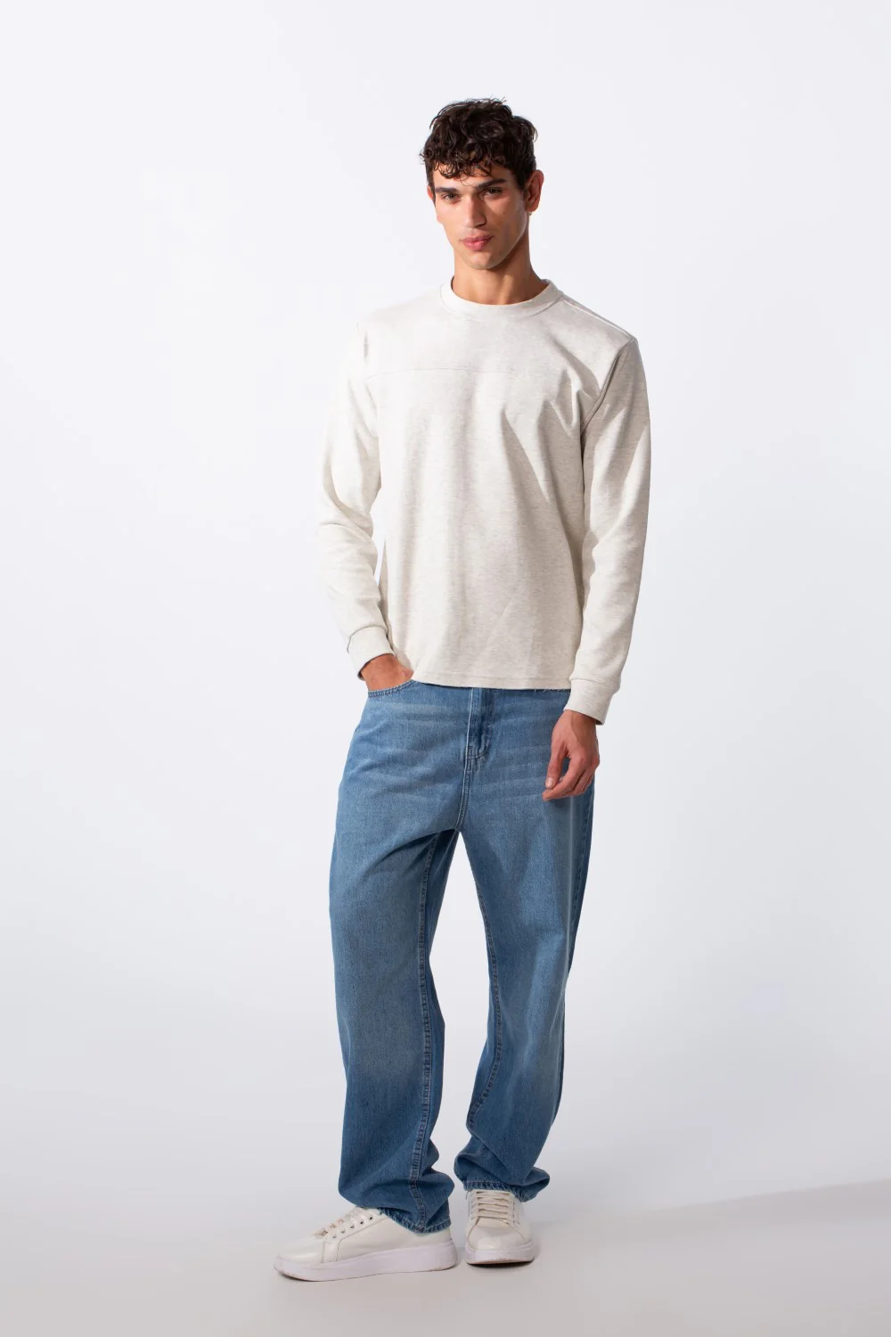 Men's Plain Essential Round Neck Slim Fit Sweatshirt - Image 11