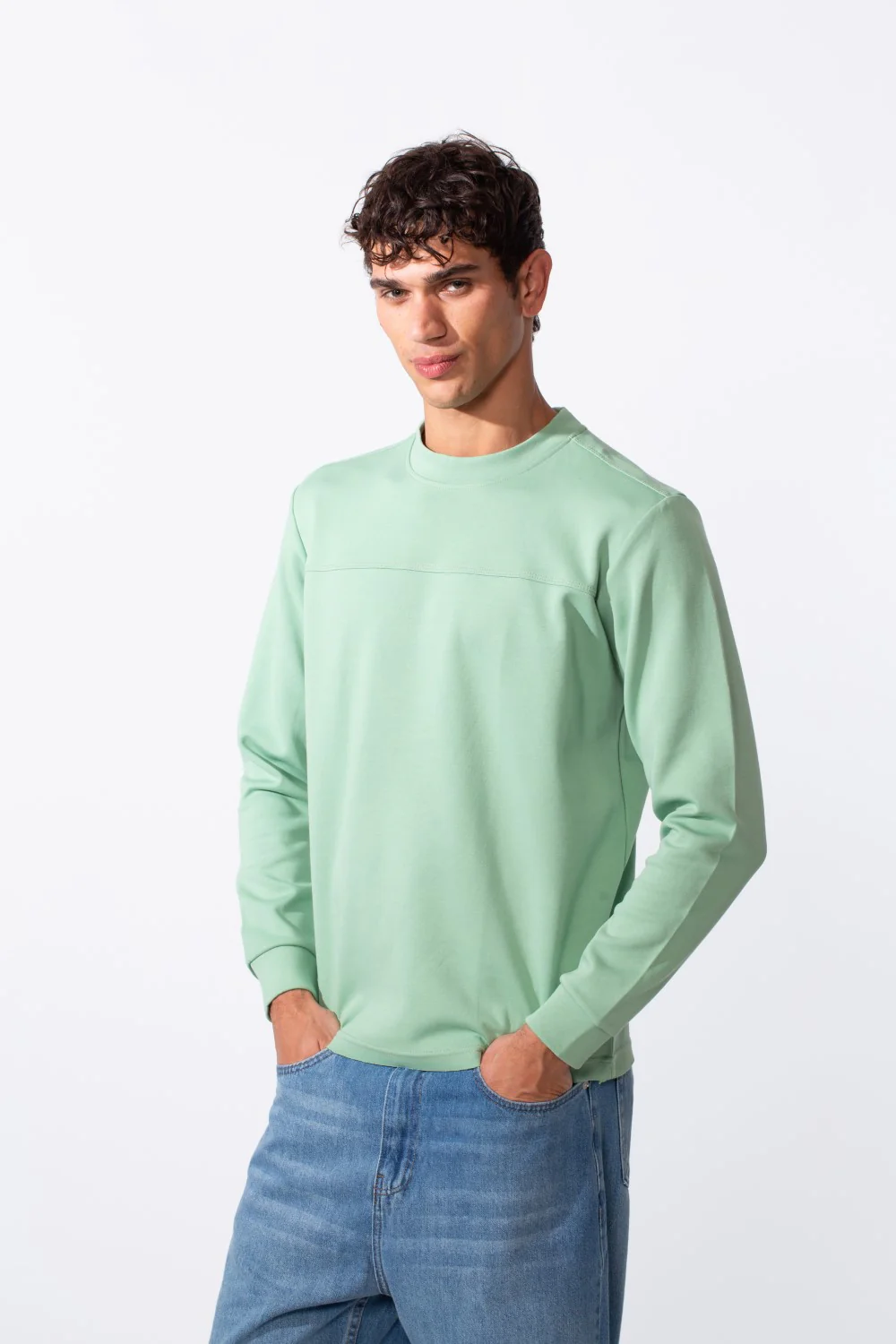 Men's Plain Essential Round Neck Slim Fit Sweatshirt - Image 5