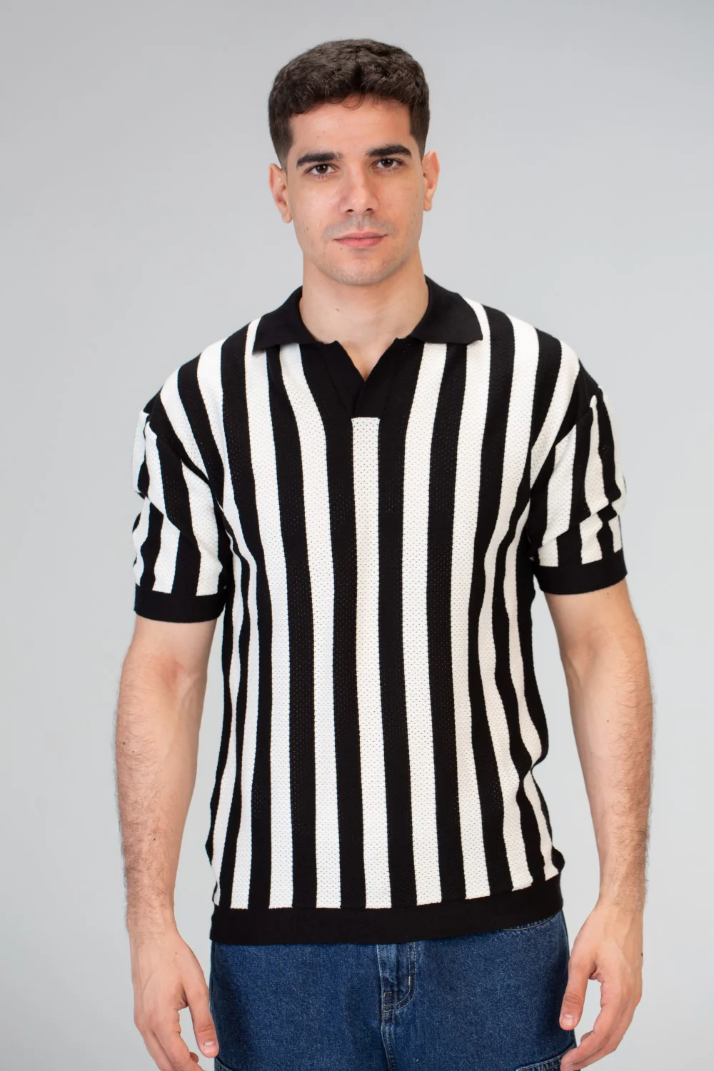 Mens Polo T-shirt With Short Sleeves And Comfortable Practical Material - Image 3