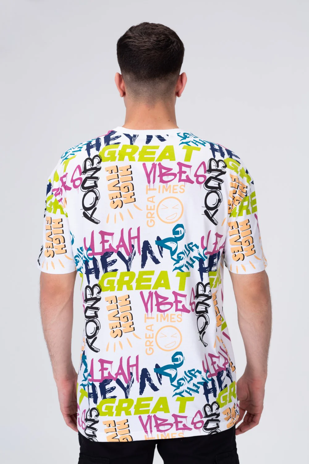 Mens Printed Cotton T-shirt With Pocket On The Front - Image 8