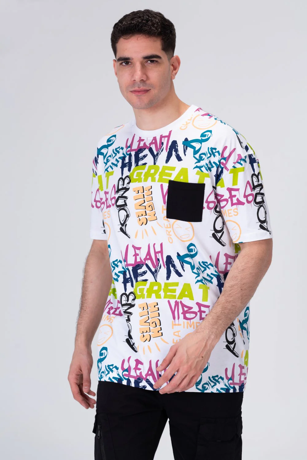 Mens Printed Cotton T-shirt With Pocket On The Front - Image 9