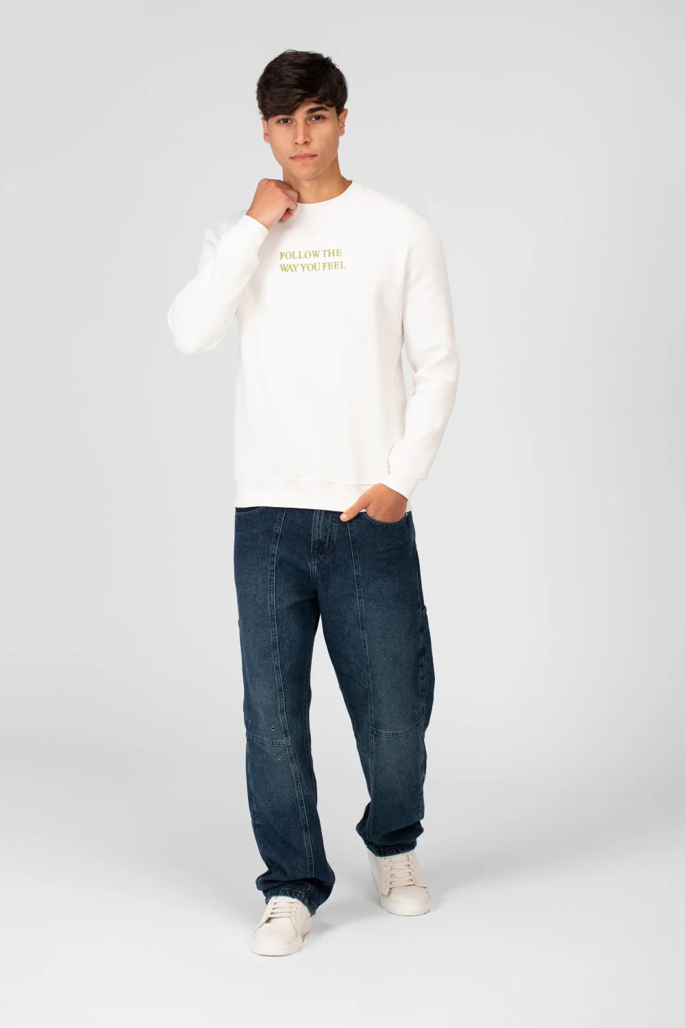 Men's Printed Crew Neck Sweatshirt - Image 12
