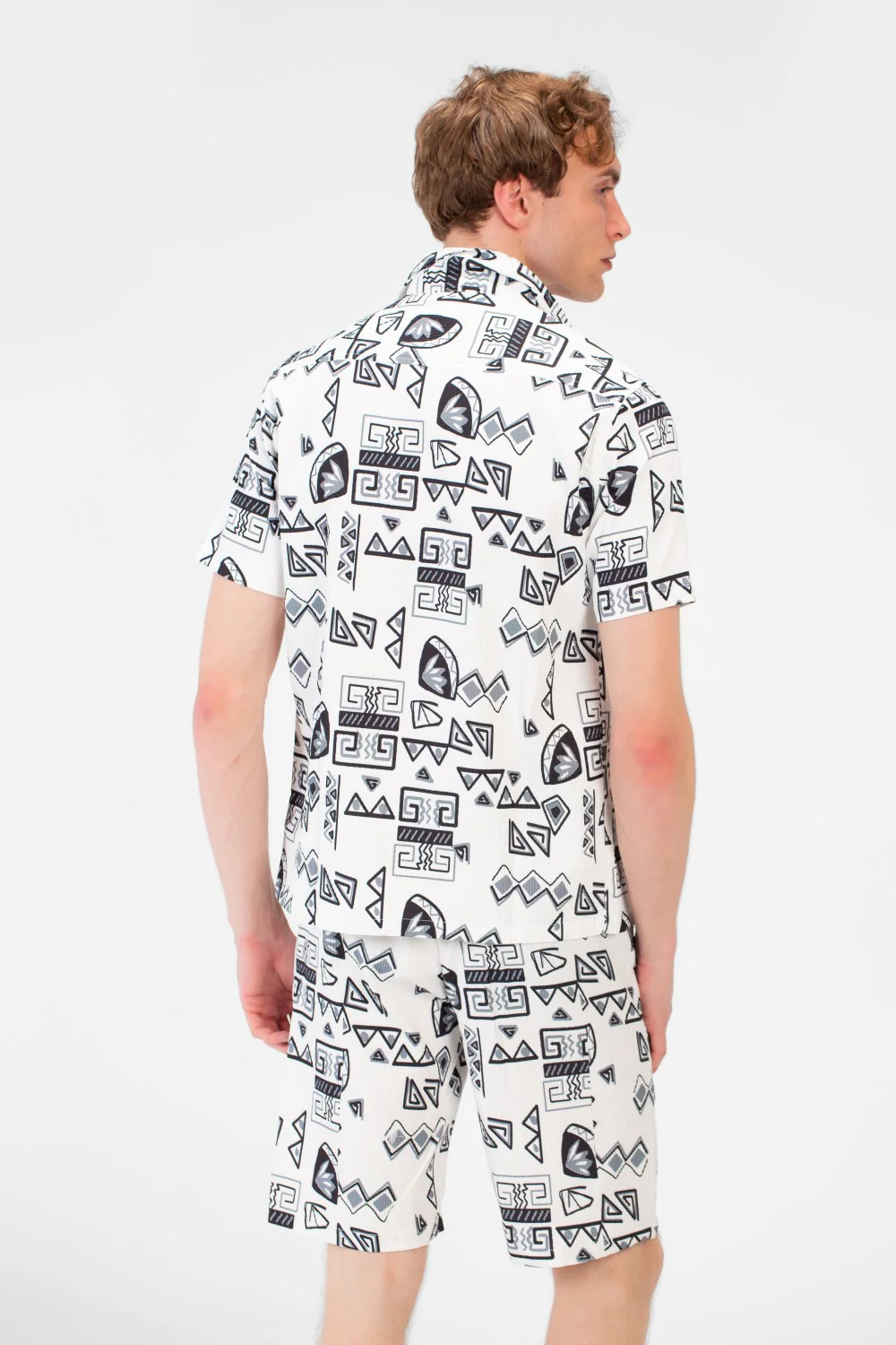 Men's Printed Outfit Set - Polyester - Image 10