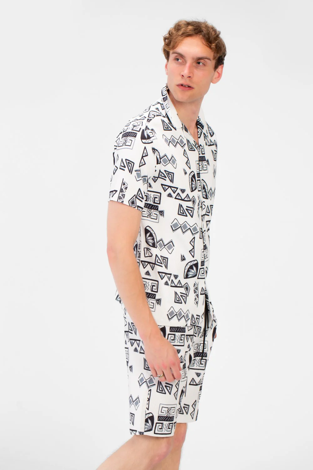 Men's Printed Outfit Set - Polyester - Image 11