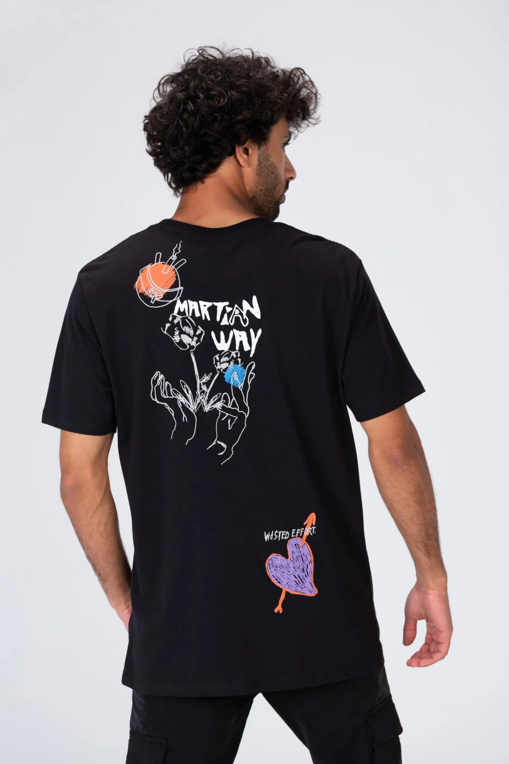 Mens Printed T-shirt With Round Neck And Cotton Material - Image 2