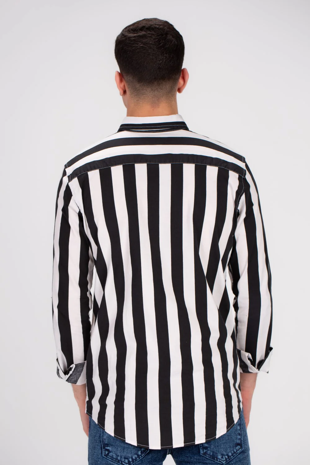 Men's Regular Fit Cotton Long Sleeves Striped Shirt Perfect For Casual Outings - Image 2