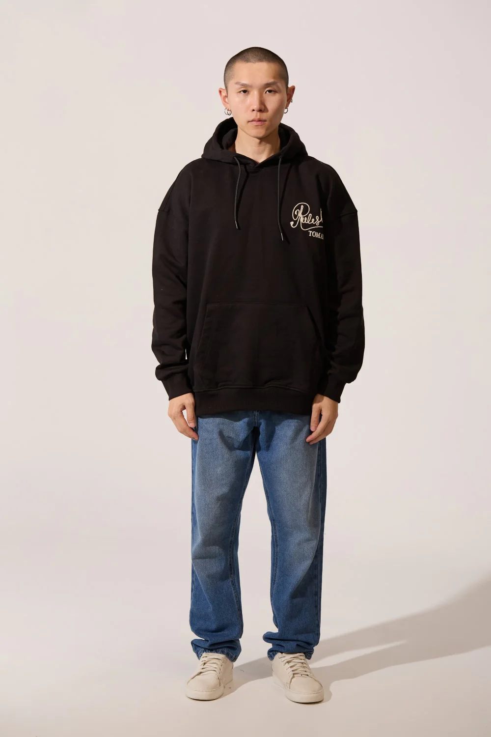 Men's Regular Fit Hooded Sweatshirt With Kangaroo Pocket And Front & Back Print - Image 4