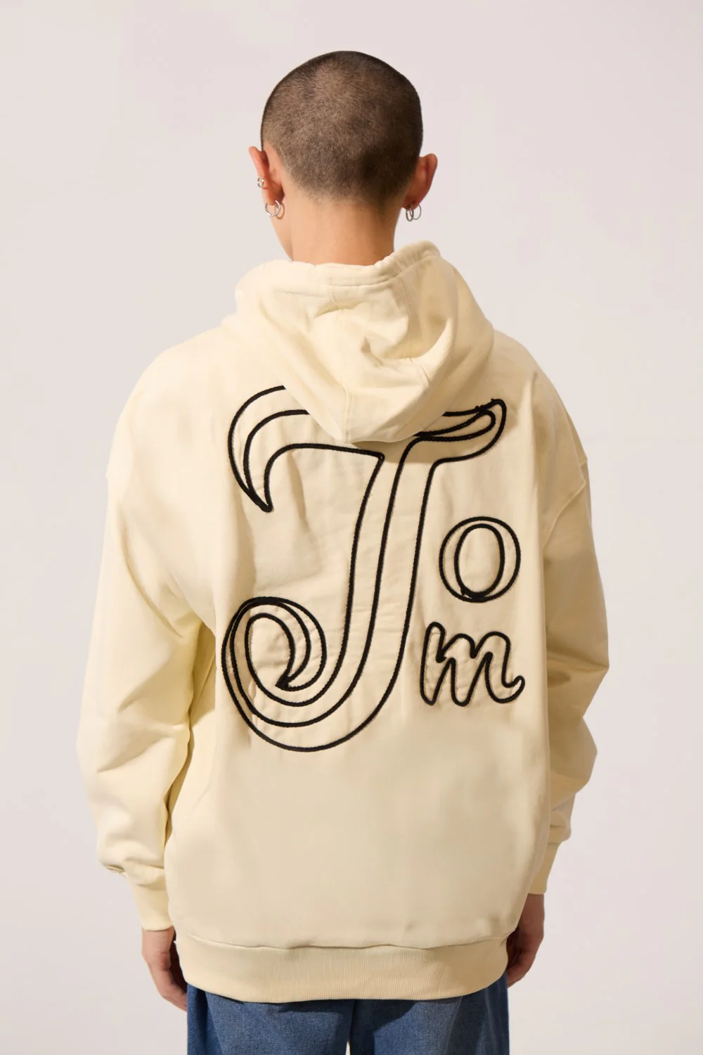 Men's Regular Fit Hooded Sweatshirt With Kangaroo Pocket And Front & Back Print - Image 6